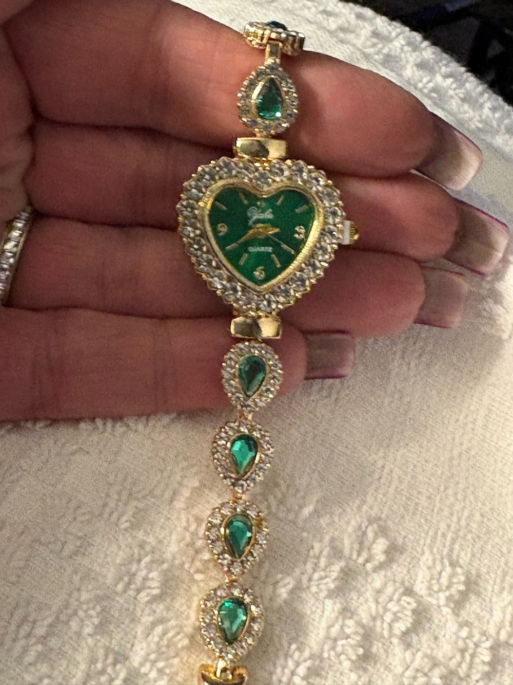 Watch- Emerald simulated Heart Gold Tone alloy material Watch Diamond-Accented